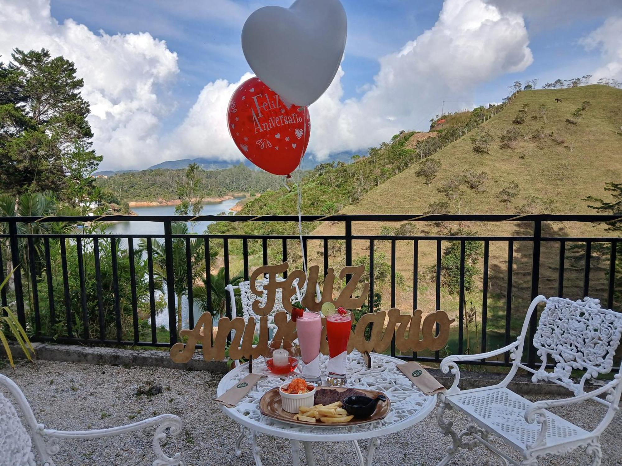 Piedra Del Penol Hotel Guatapé Zewnętrze zdjęcie